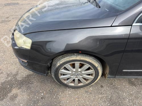 Used Left front fenders VW PASSAT B6 (3C2) [2005-2010]  25325135