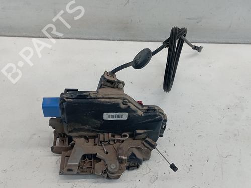 Used Front right lock VW TOURAN (1T1, 1T2) [2003-2010]  27883190