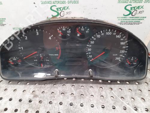 Used Instrument cluster AUDI A6 C5 (4B2) [1997-2005]  25326815