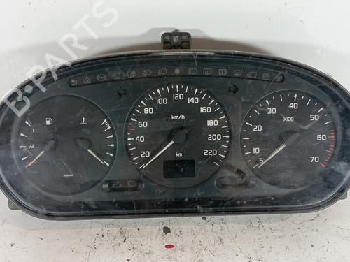 Used Instrument cluster RENAULT MEGANE I (BA0/1_) [1995-2004]  25312588
