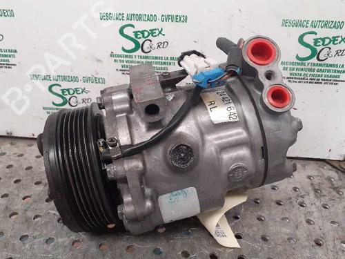 Used AC compressor OPEL MERIVA A MPV (X03) [2003-2010]  25322648