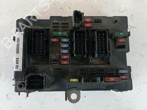 Used Fuse box PEUGEOT 307 (3A/C) [2000-2012]  25320136