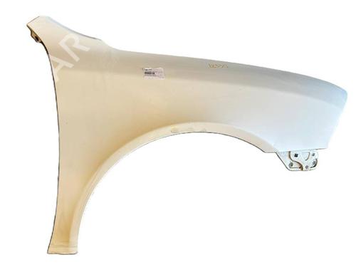 Used Right front fenders Right front fenders 38723334 38723334