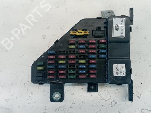 Used Fuse box KIA SPORTAGE II (JE_, KM_) 2.0 CRDi (140 hp) 25320047