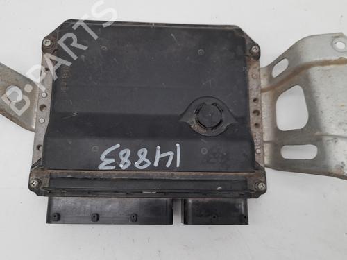 engine-control-unit-ecu-toyota-yaris-_p9_-2005-2006-2007-2008-2009-2010-2011-2012-2013-2014-34625454 main image