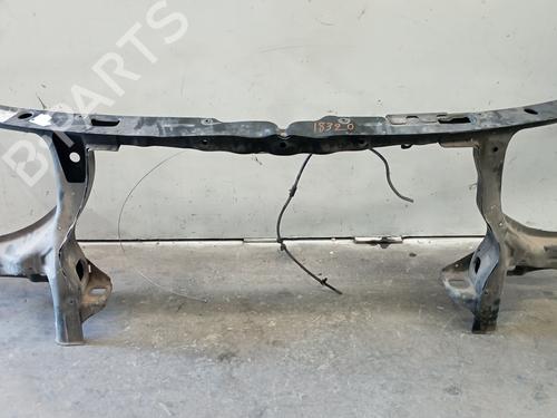 Frontplade/Frontkurv VW TRANSPORTER T5 Van (7HA, 7HH, 7EA, 7EH) 1.9 TDI (84 hp) 26904975