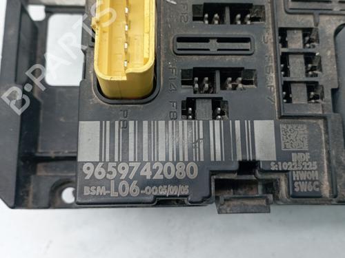 Fuse box PEUGEOT 307 Break (3E) 1.6 HDi 110 | BP29729743E1 