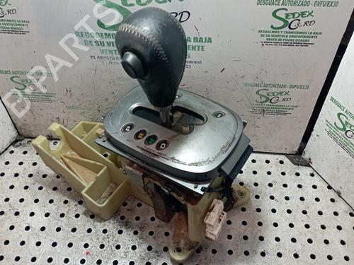 Used Gear lever HYUNDAI SANTA FÉ I (SM) 2.0 CRDi (113 hp) 25328235