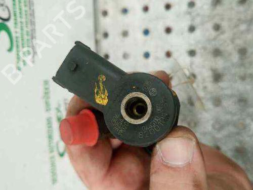 Used Injector Injector RENAULT MASTER II Van (FD) 2.5 dCi (FD01, FD02, FD21, FD22, FD31, FD32, FD3Y, FD71,... (120 hp) 34510136 34510136