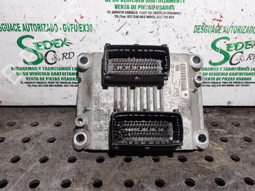 Used Engine control unit (ECU) OPEL CORSA D (S07) [2006-2015]  25328178