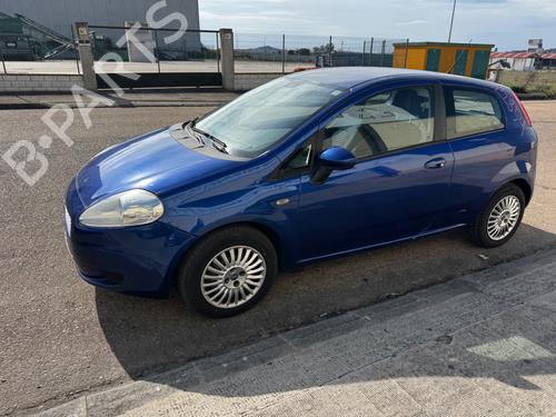 Used Left front door FIAT GRANDE PUNTO (199_) 1.3 D Multijet (199.AXD11, 199.AXD1A, 199.AXD1B,... (90 hp) 25326615