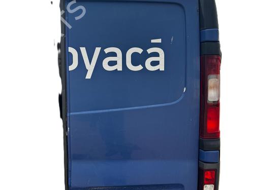 right-tailgate-renault-trafic-iii-van-fg_-2014-34631988 main image