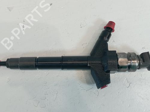Used Injector NISSAN PATHFINDER III (R51) [2005-2025]  25327110