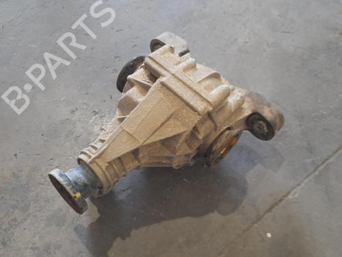 Differential hinten für VW TOUAREG (7LA, 7L6, 7L7) 2.5 R5 TDI (174 hp) 31335279