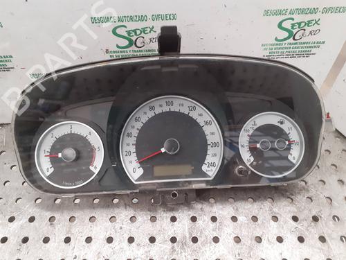 Used Instrument cluster KIA CEE'D Hatchback (ED) [2006-2012]  25322735