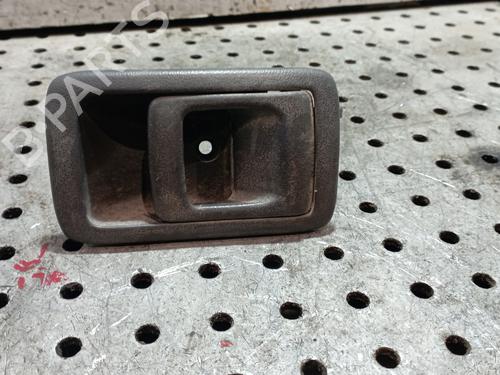 Used Front right interior door handle TOYOTA LAND CRUISER 90 (_J9_) [1995-2003]  25314206