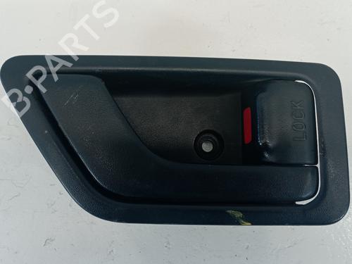 Høyre bak invendig håndtak HYUNDAI GETZ (TB) 1.1 (63 hp) 25307511