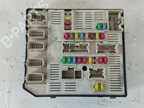Used Fuse box RENAULT MEGANE III Hatchback (BZ0/1_, B3_) [2008-2025]  25323109
