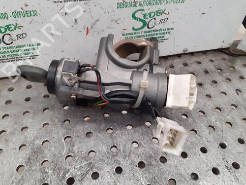 Used Ignition barrel KIA CARENS II MPV (FJ) 1.6 (105 hp) 25317043