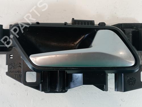 Used Rear right interior door handle PEUGEOT 5008 II (MC_, MJ_, MR_, M4_) [2016-2025]  25310640