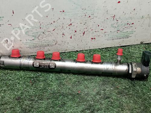 Used Injection rail BMW 1 (E87) 120 d (177 hp) 25327560