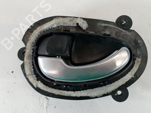 Used Front left interior door handle PEUGEOT 406 Break (8E/F) 2.1 TD 12V (109 hp) 25308606