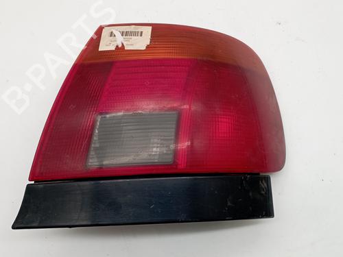 Used Right taillight AUDI A4 B5 (8D2) [1994-2001]  28840891
