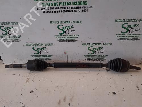 Used Right front driveshaft CHRYSLER VOYAGER / GRAND VOYAGER III (GS_, NS_) [1995-2001]  25317702