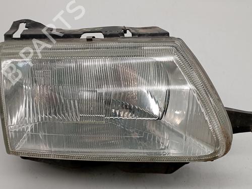 Used Right headlight CITROËN SAXO (S0, S1) [1996-2004]  28817700