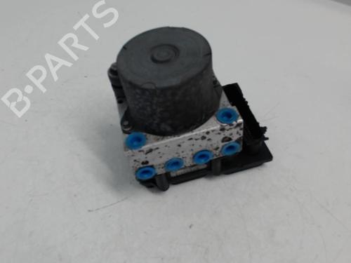 Używane Pompa ABS FIAT PUNTO (188_) 1.2 60 (188.030, .050, .130, .150, .230, .250) (60 hp) 25638648