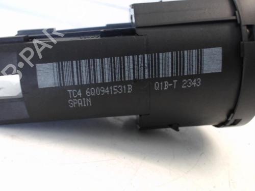 Used Headlight switch Headlight switch VW POLO IV (9N_, 9A_) [2001-2014] 25628065 25628065