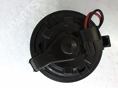 Heater blower motor PEUGEOT 208 I (CA_, CC_) 1.2 VTI 82 | BP25643926M62