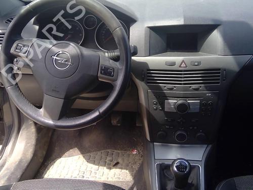 Klapa wlewu paliwa OPEL ASTRA H (A04) 1.9 CDTI (L48) | BP25629185C131 