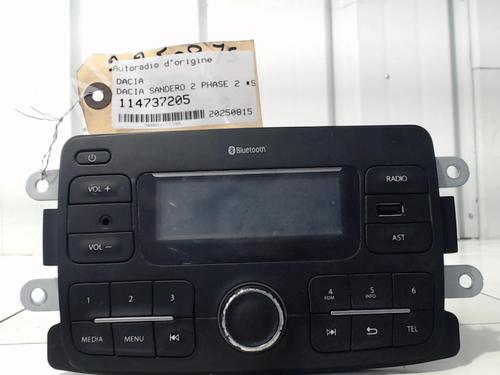 Used Radio DACIA SANDERO II 1.0 SCe 75 (B8JC, B8JD, B8NC) (73 hp) 32495580