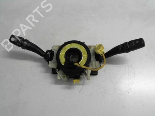 Used Steering column stalk HYUNDAI TRAJET (FO) 2.0 CRDi (113 hp) 25633806