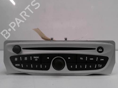 Used Radio RENAULT TWINGO II (CN0_) 1.2 16V (CN04, CN0B) (75 hp) 32141705