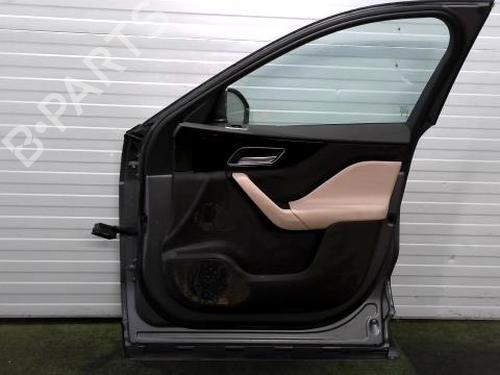 right-front-door-jaguar-f-pace-x761-2015-33709672 main image