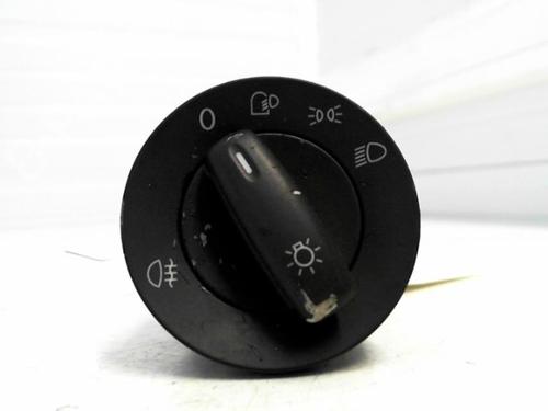 Used Headlight switch VW GOLF V (1K1) 2.0 TDI (170 hp) 25640801
