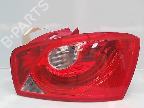 Used Right taillight Right taillight 25647828 25647828