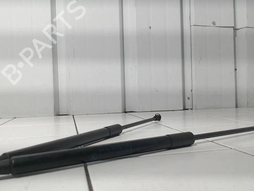 Used Tailgate lift support BMW 1 (F20) 116 d (116 hp) 32384070