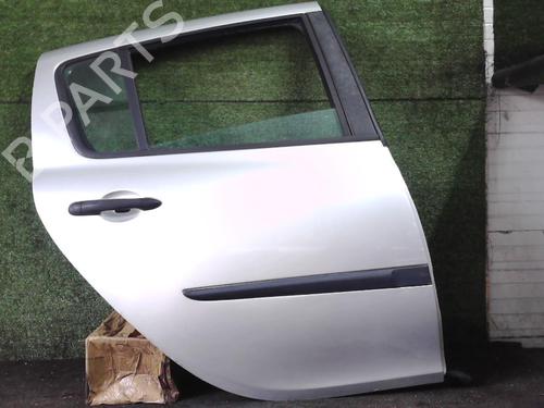 Porte arrière droite RENAULT CLIO III (BR0/1, CR0/1) 1.5 dCi (BR17, CR17) (86 hp) 26167620