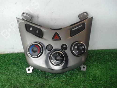 Climate control CHEVROLET AVEO Saloon (T300) 1.2 | BP25630507I5 