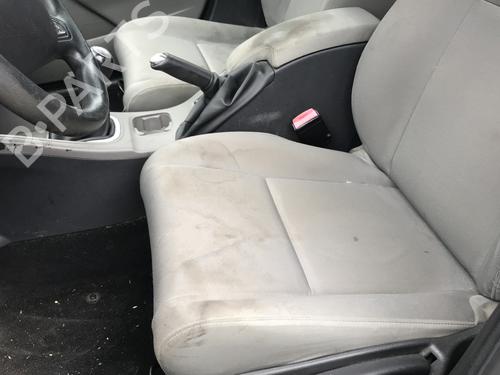 Right front door RENAULT MEGANE III Hatchback (BZ0/1_, B3_) 1.5 dCi | BP29271511C3 