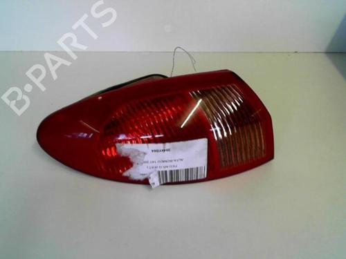 Używane Lampa tylna lewa ALFA ROMEO 147 (937_) 1.9 JTD (937.AXD1A, 937.BXD1A, 937.AXV1A, 937.BXB1A,... (115 hp) 25637518