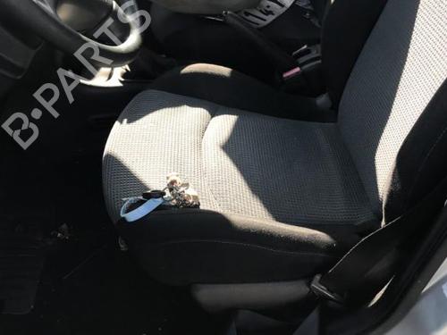 Left front door PEUGEOT 206 Hatchback (2A/C) 1.4 HDi eco 70 | BP25628187C2 