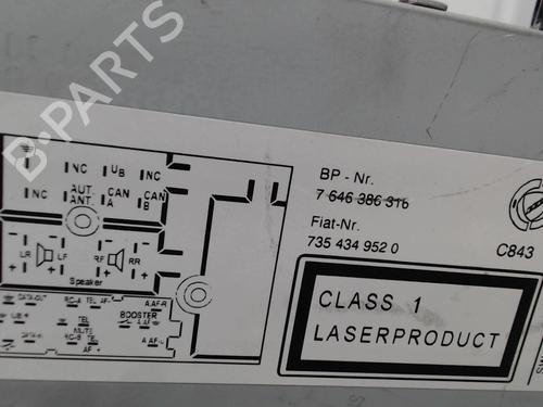 Used Radio Radio FIAT PANDA (169_) 1.3 D Multijet 4x4 (169.AXC2A) (70 hp) 25650026 25650026