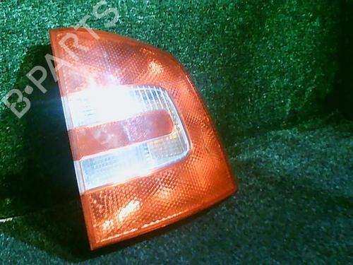Used Right taillight SKODA OCTAVIA II Combi (1Z5) 1.9 TDI 4x4 (105 hp) 25647543