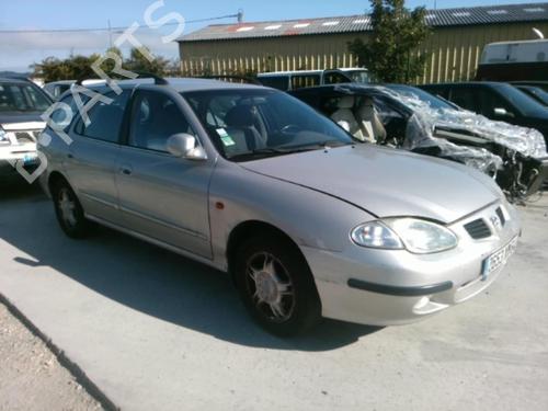 Used Parts HYUNDAI LANTRA II Estate (J-2) 2.0 16V 2524641