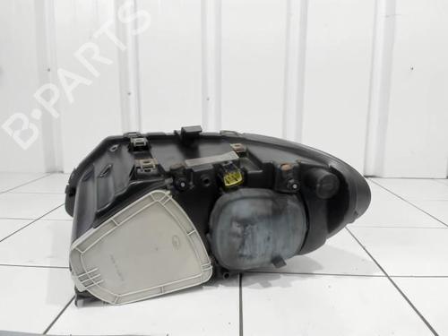 Right headlight CHRYSLER VOYAGER IV (RG, RS) 2.8 CRD | BP25642013C29 