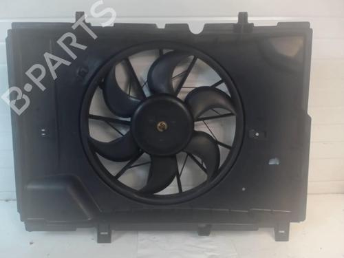 Used Radiator fan MERCEDES-BENZ SLK (R170) 200 (170.435) (136 hp) 25632215